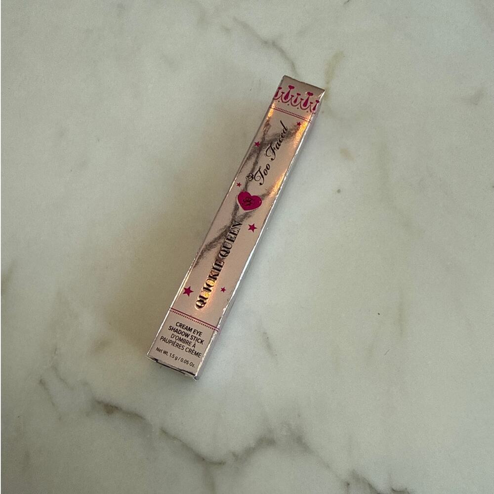 Too Faced Quickie Queen Cream Eyeshadow Stick Twinkle